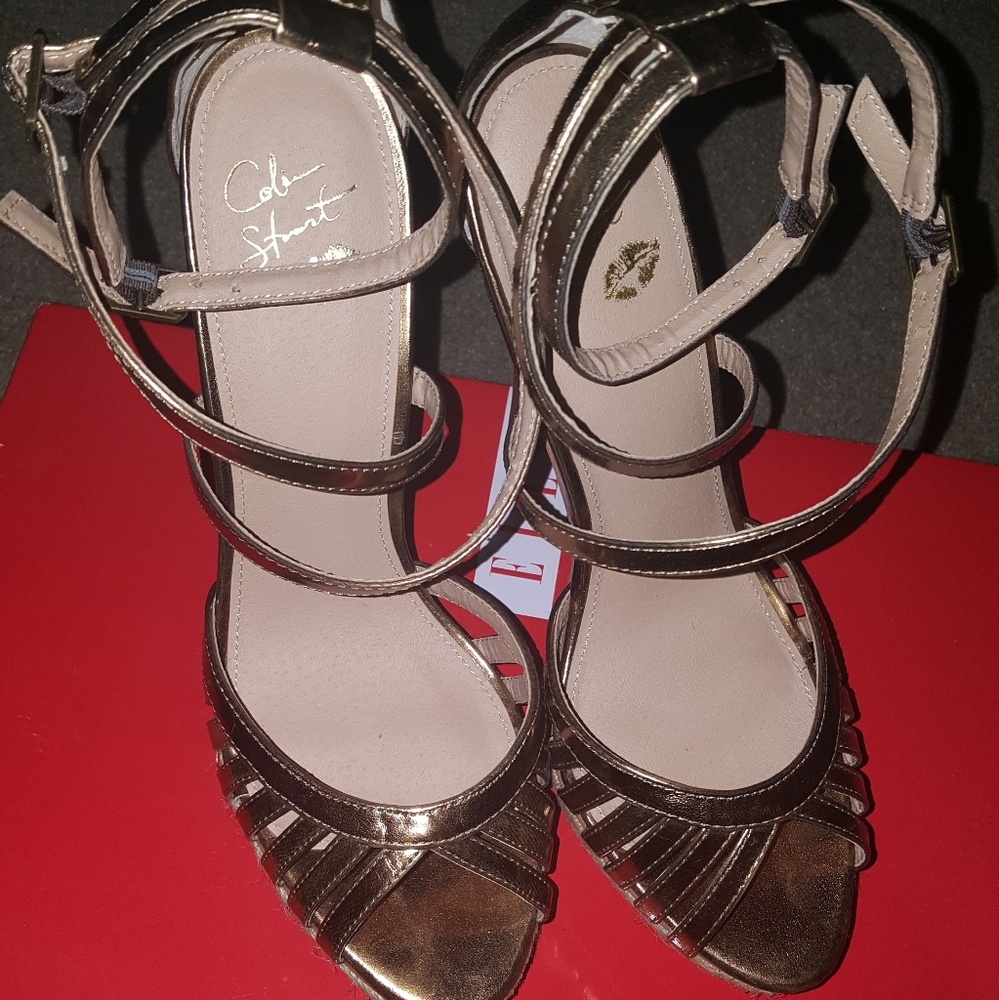 Sandals - Picture 4 of 4